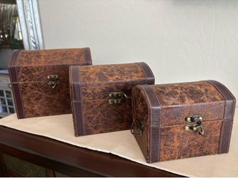 3 Decorative Chests