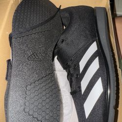 Adida Men Sneaker