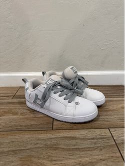 Mens Shoes DC’s