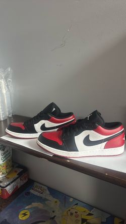 Jordan 1 Low Bred Toe Gym Red Black White Athletic Shoes Size 12 Mens