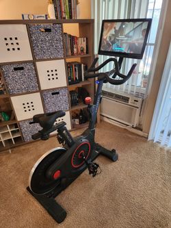 Echelon Connect Bike EX5s with 22" Touch Screen