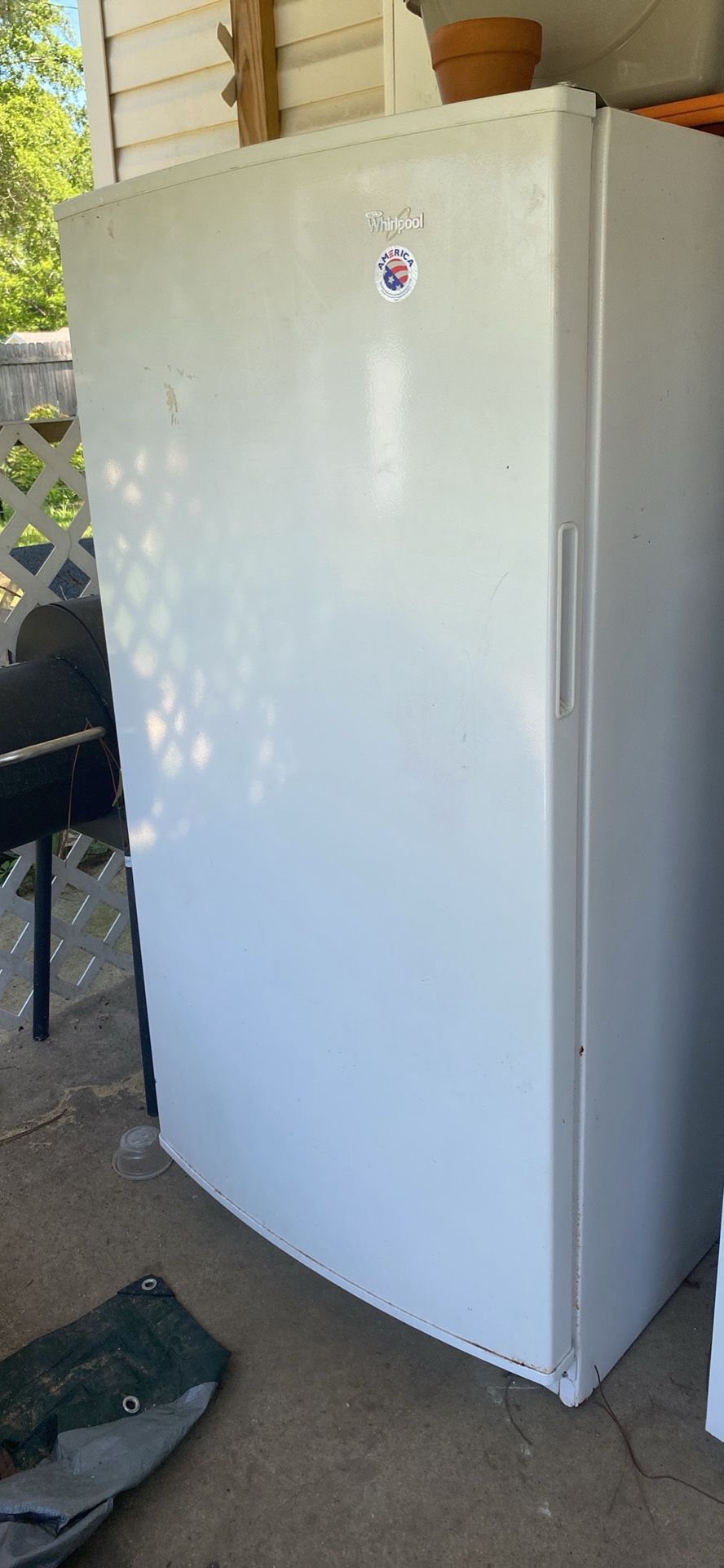 Whirlpool Standing Freezer