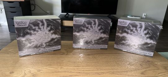 SEALED PITCH BLACK ETB PKC