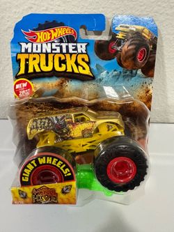 2019 Hot Wheels 4-Wheel Hive Monster Truck 1:64 scale