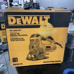 Jig saw kit by dewalt