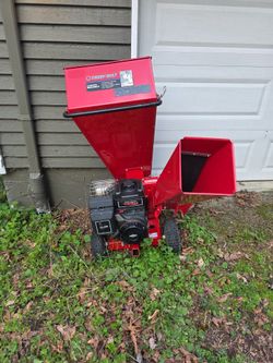 CS 4325 Troy-Bilt Chipper Shredder