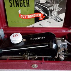Singer Buttonholer 