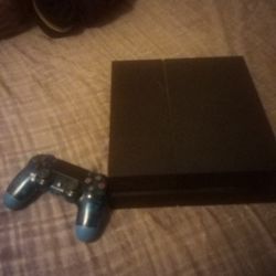 PlayStation 4 Jetblack 