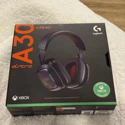 Logitech Astro A30 Gaming Headset