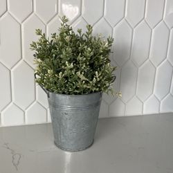 IKEA faux Plant/greenery