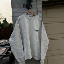 Light Grey Essentials CrewNeck