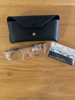 Columbia Crystal Clear Eyeglass Frames with Case
