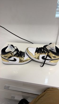 air jordan 1 se metallic gold size 8.5