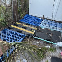 Pallets Free Anyone Need Pallets ?