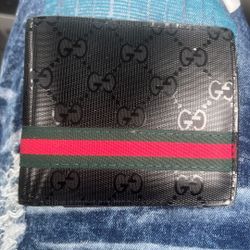 Gucci Wallet , Color Black