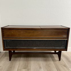 NIVICO 4TR-99UM Vintage Stereo Console Record Player