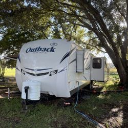 2012 Keystone Outback Super-Lite 10th Anniversary Edition