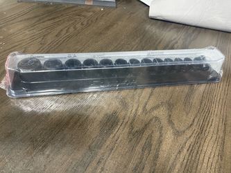 Snap-on 214imfmya 3/8” drive 14 pc.shallow impact socket set 8-19,21,24mm sealed