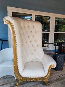 Thrown chair silla de trono $150