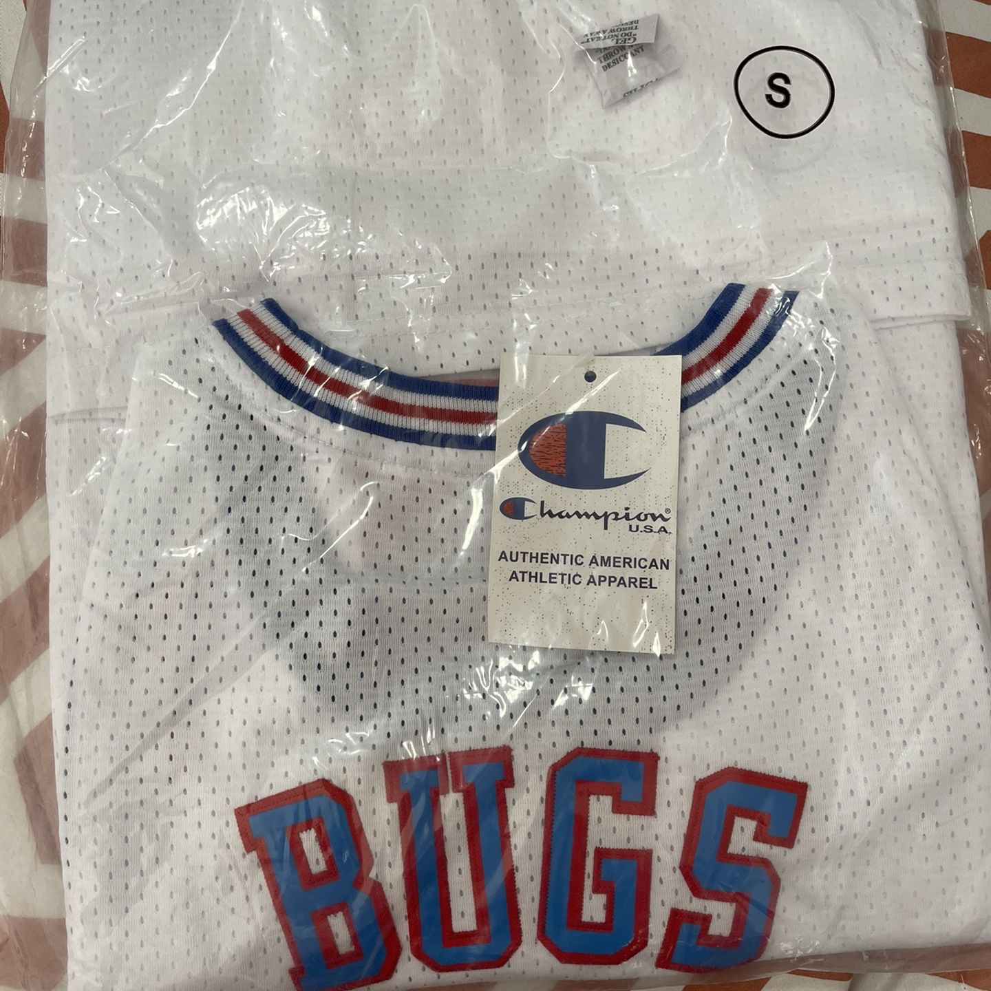 Space Jam Bugs Bunny Jersey And Shorts for Sale in San Fernando, CA -  OfferUp