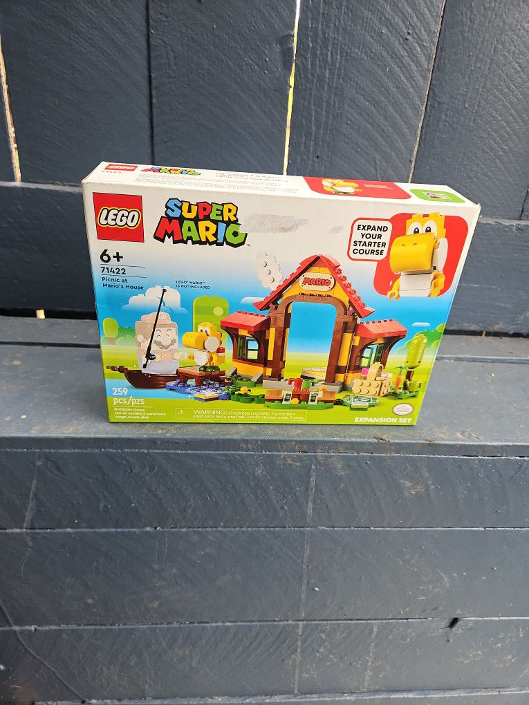 Lego Super Mario Picnic At Mario House Set 