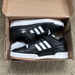 Adidas Forum Low Size 13