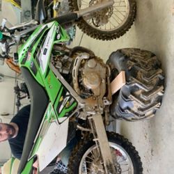2012 klx 140 kawasaki