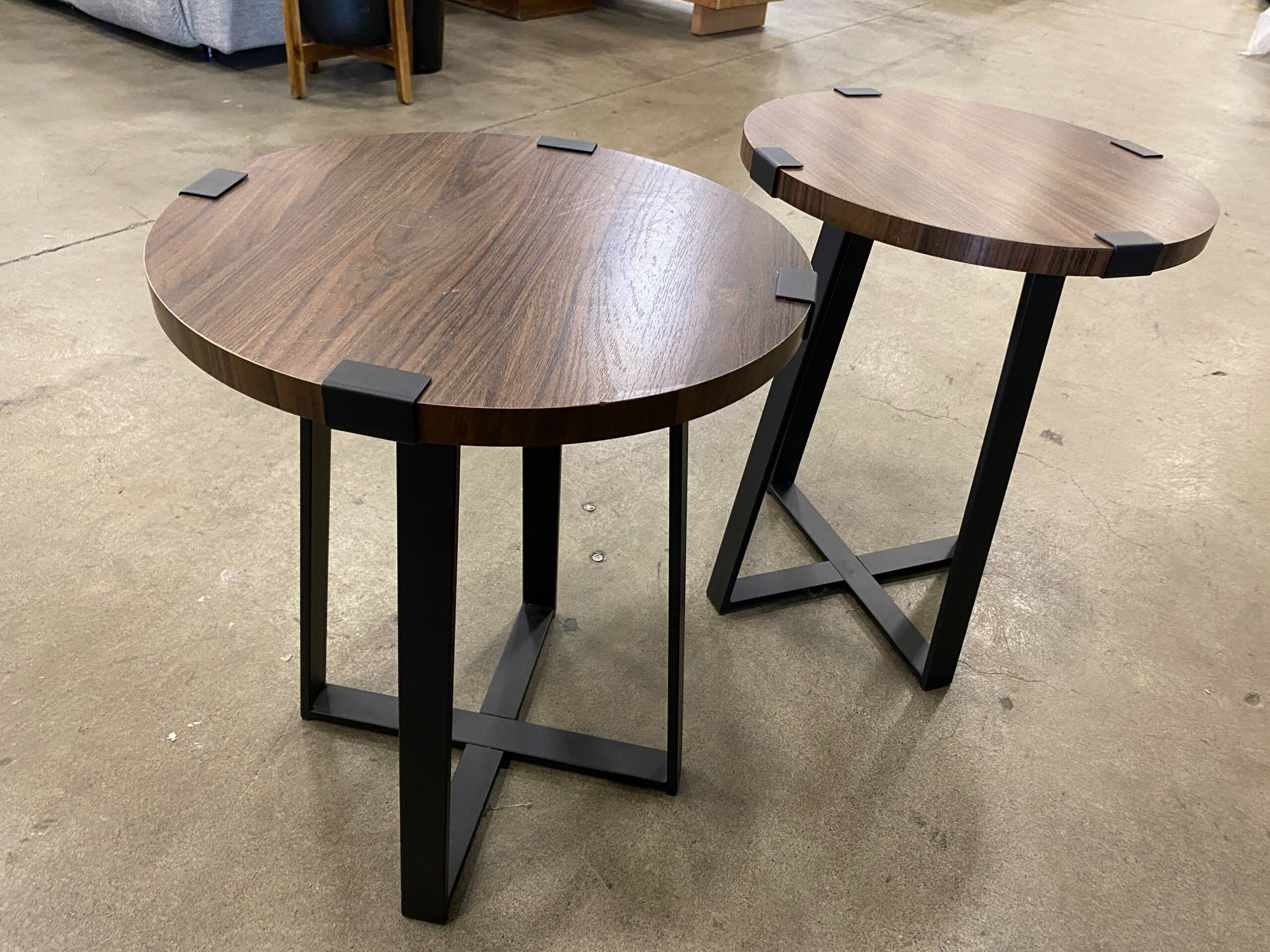 WALKER EDISON Distressed Walnut Stool (Set of 2)WALKER EDISON Distressed Walnut Stool (Set of 2)