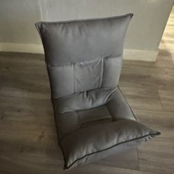 Floor Chair 