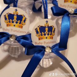 King Baby Shower Pacifiers Guest Favor Necklaces