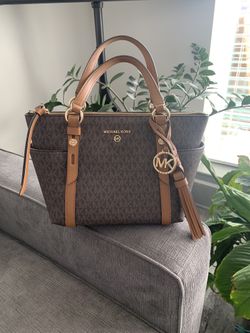 Brand New Michael Kors Purse