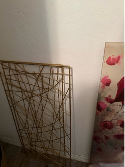 2 wall decoration
