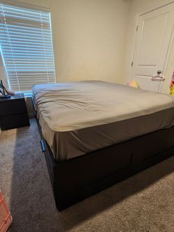 Queen mattress