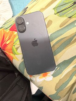 iPhone 16