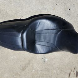 Harley Seat