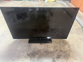 48-inch JVC LED HDTV