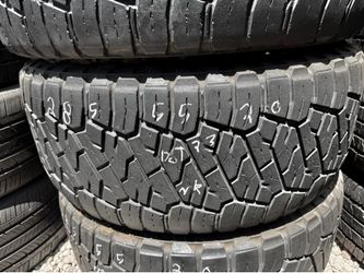 3 TOYO 285/55/20