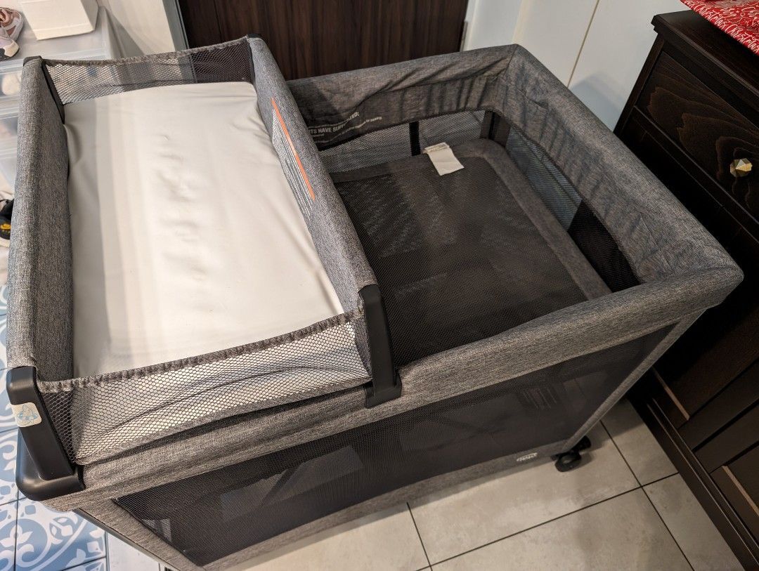Baby Playpen And Changing Table Bassinet