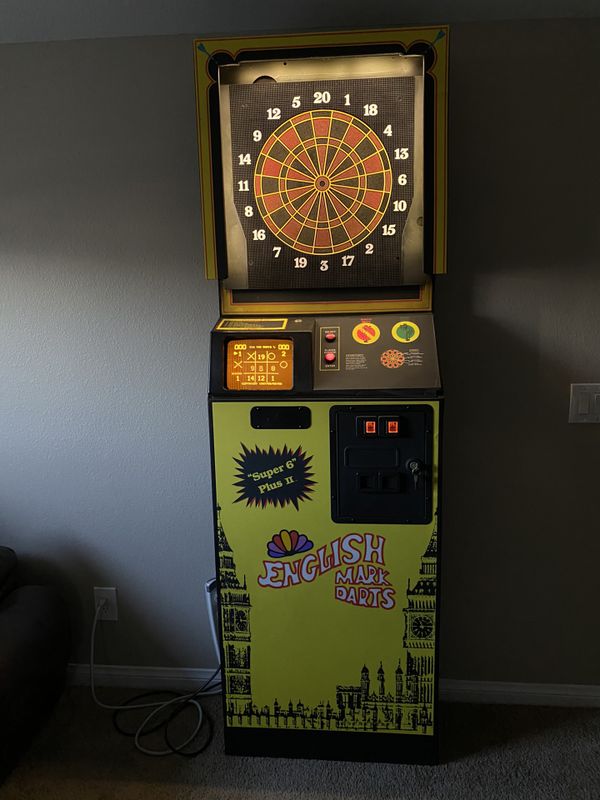 Arachnid Super 6 plus II Arcade Dart Game Board for Sale in Corona, CA
