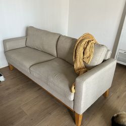 FREE COUCH