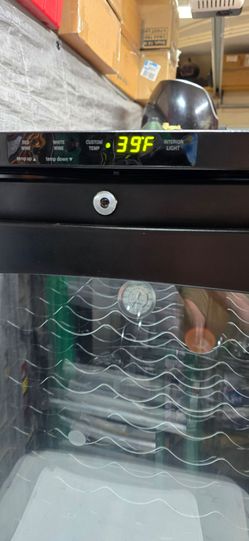 Wine chiller