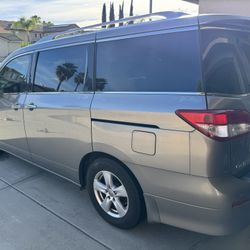 2012 Nissan Quest