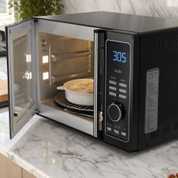 BLACK+DECKER EMO36AB14 Digital Microwave - Easy, Powerful & Affordable