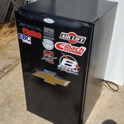 Whirlpool Mini Refrigerator