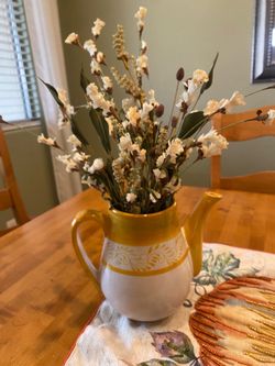 Mexico signed pottery vase / pitcher. Yellow/ white. Add faux succulents for southwest decor.