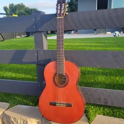 YAMAHA G-55 Classical Guitar