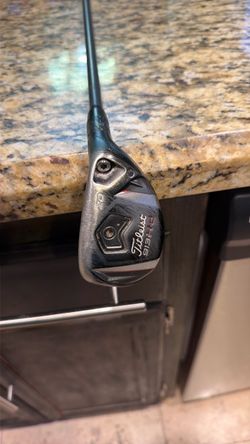 Titleist 913HD 3-Hybrid 20* RH