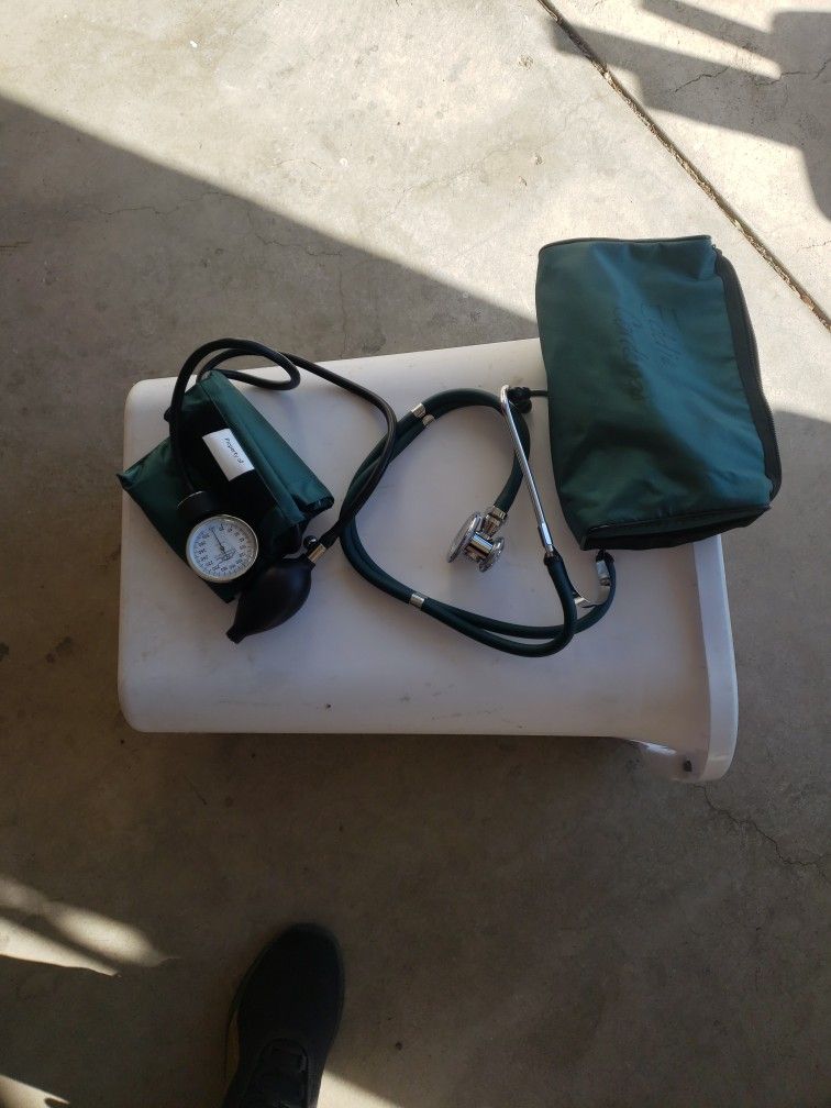 Stephiscope & Blood Pressure Cuff