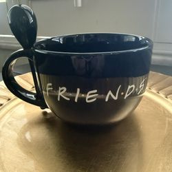 Friends Large Cup With Spoon 