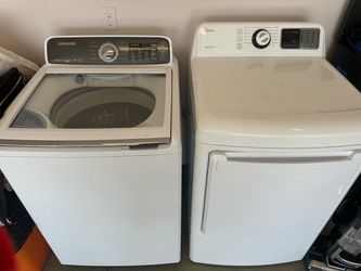 Samsung Washer and Midea Dryer Set